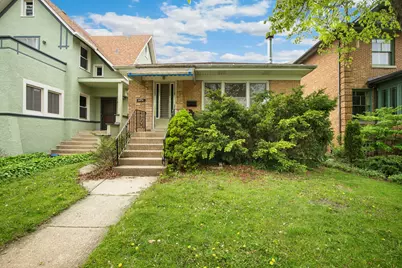 4454 N Richmond Street, Chicago, IL 60625 - Photo 1