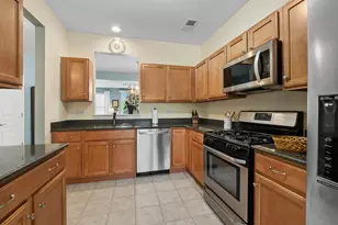 2488 Harvest Valley, Elgin, IL 60124 - Photo 7