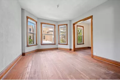 2643 N Monticello Avenue, Chicago, IL 60647 - Photo 13
