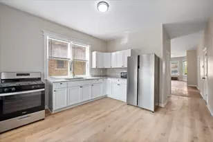 2643 N Monticello Ave, Chicago, IL 60647 - Photo 11
