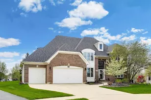 1N644 Woodhall Ct, Winfield, IL 60190 - Photo 3