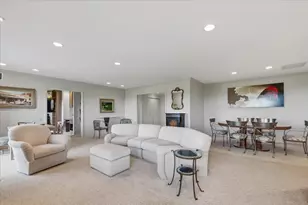 3810 Mission Hills Rd, Northbrook, IL 60062 - Photo 3