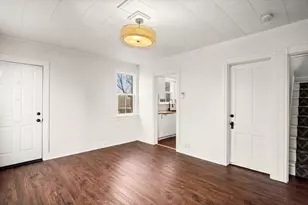 412 W High St, Sycamore, IL 60178 - Photo 21