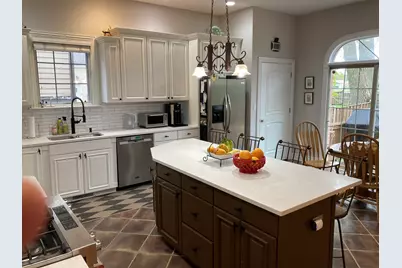 8619 W Sunset Road, Niles, IL 60714 - Photo 5