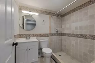 11250 S Vernon Ave, Chicago, IL 60628 - Photo 23