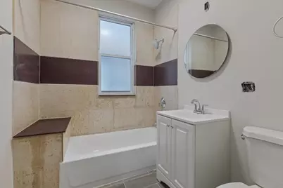11250 S Vernon Avenue, Chicago, IL 60628 - Photo 5