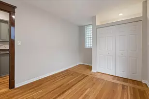 11250 S Vernon Ave, Chicago, IL 60628 - Photo 21