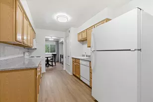 100 S Vail Ave, Arlington Heights, IL 60005 - Photo 13