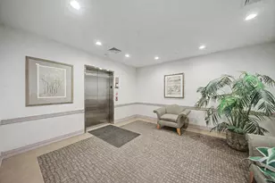 57 E Hattendorf Ave, Roselle, IL 60172 - Photo 3