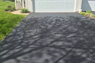 477 Peregrine Pkwy, Bartlett, IL 60103 - Photo 3