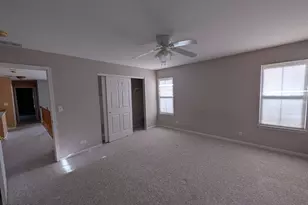 477 Peregrine Pkwy, Bartlett, IL 60103 - Photo 15