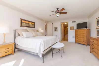 704 S Mercer Avenue, Bloomington, IL 61701 - Photo 25