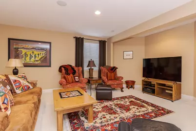 704 S Mercer Avenue, Bloomington, IL 61701 - Photo 53
