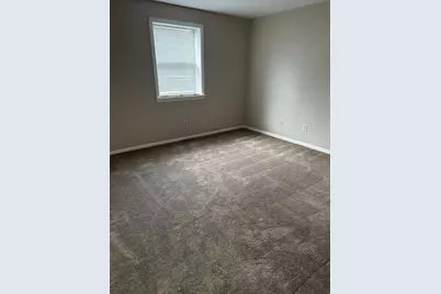 1050 S Nelson Avenue #2, Kankakee, IL 60901 - Photo 5
