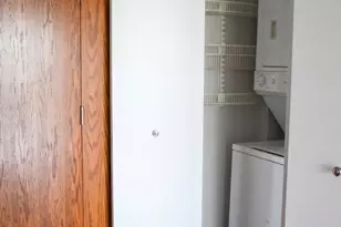 5950 Oakwood Dr, Lisle, IL 60532 - Photo 17