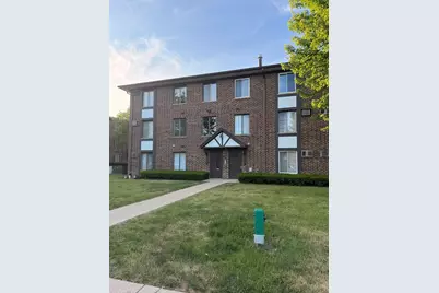 13 Crestview Lane #12, Vernon Hills, IL 60061 - Photo 3