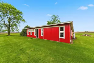 303 2900E County Rd, Rutland, IL 61358 - Photo 39