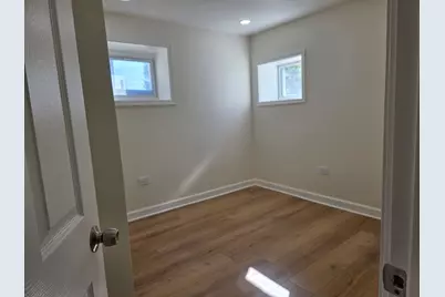 809 S State Street #9, Lockport, IL 60441 - Photo 9