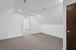 5652 S Shields Ave, Chicago, IL 60621 - Photo 23
