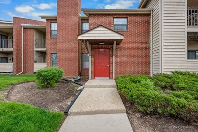 2060 N Rand Road #101, Palatine, IL 60074 - Photo 1