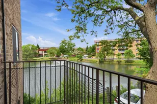 5513 Chateau Dr, Rolling Meadows, IL 60008 - Photo 15