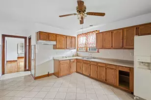 2101 W 51st St, Chicago, IL 60609 - Photo 13