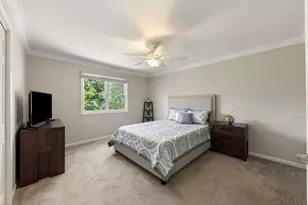 1262 Midwest Ln, Wheaton, IL 60189 - Photo 25