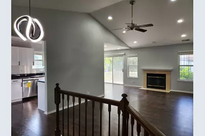 1236 Churchill Court #1236, Buffalo Grove, IL 60089 - Photo 3