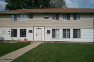 8713 S Keeler Ave, Hometown, IL 60456 - Photo 1