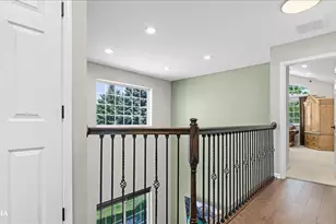 386 Jamestown Ct, Aurora, IL 60502 - Photo 9