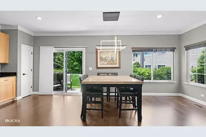 386 Jamestown Court, Aurora, IL 60502 - Photo 7