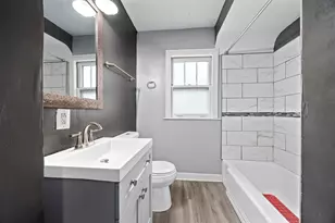 9306 S 54th Ave, Oak Lawn, IL 60453 - Photo 13