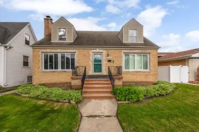 9306 S 54th Avenue, Oak Lawn, IL 60453 - Photo 1
