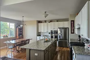 6508 Waterford Dr, McHenry, IL 60050 - Photo 3