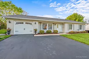 666 Surryse Rd, Lake Zurich, IL 60047 - Photo 25