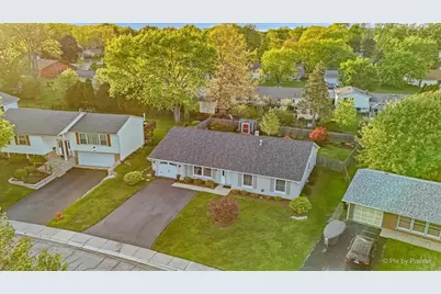 666 Surryse Road, Lake Zurich, IL 60047 - Photo 29