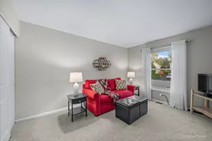 666 Surryse Rd, Lake Zurich, IL 60047 - Photo 23