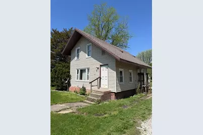 204 E Ash Street, Chatsworth, IL 60921 - Photo 1