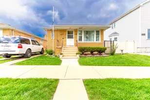 5332 S Meade Ave, Chicago, IL 60638 - Photo 1