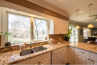 833 Huntleigh Drive, Naperville, IL 60540 - Photo 17