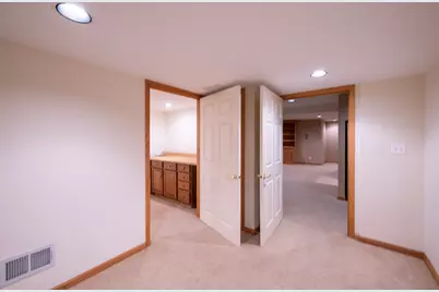 833 Huntleigh Drive, Naperville, IL 60540 - Photo 31