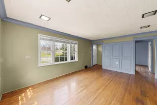 261 Melrose Ave, Elmhurst, IL 60126 - Photo 5
