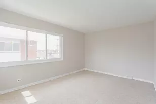 4852 Carol St, Skokie, IL 60077 - Photo 15