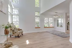2944 Oak Ct, Schaumburg, IL 60193 - Photo 5