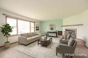 9509 Ballard Rd, Crystal Lake, IL 60014 - Photo 3