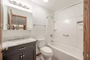 9509 Ballard Rd, Crystal Lake, IL 60014 - Photo 15