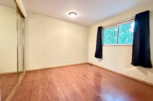 421 Standish Ct, Bolingbrook, IL 60440 - Photo 9