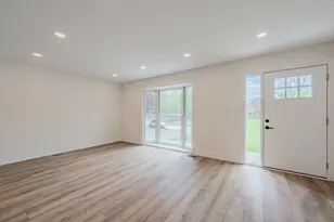 24340 Davids Ct, Naperville, IL 60564 - Photo 7