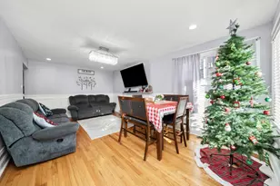 2920 141st St, Blue Island, IL 60406 - Photo 5