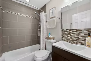 870 W Pine Ave, Roselle, IL 60172 - Photo 21